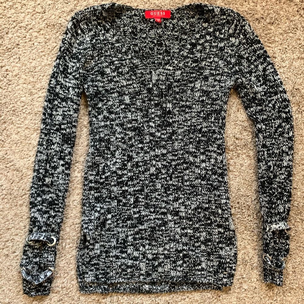 Guess sweater XS